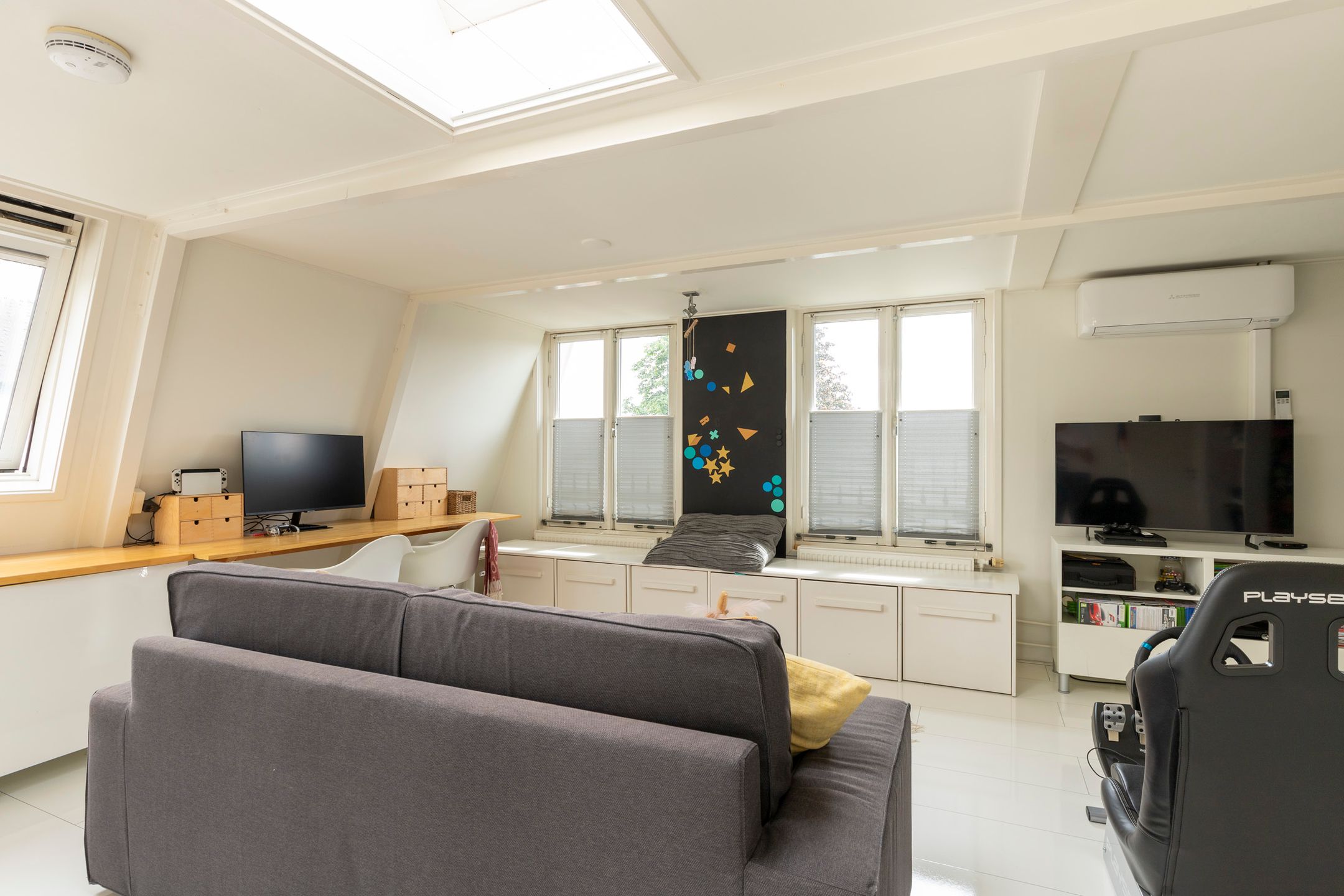 Photo 45 of Burgemeester Penstraat 2-B