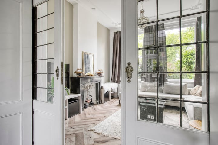 Foto 12 van De Bosch Kemperlaan 13