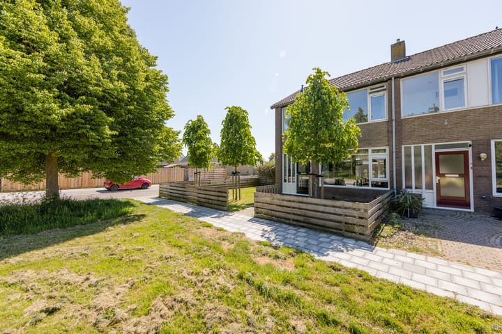 Foto 5 van Menno Simonsstraat 16