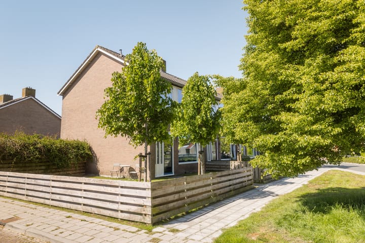 Foto 6 van Menno Simonsstraat 16