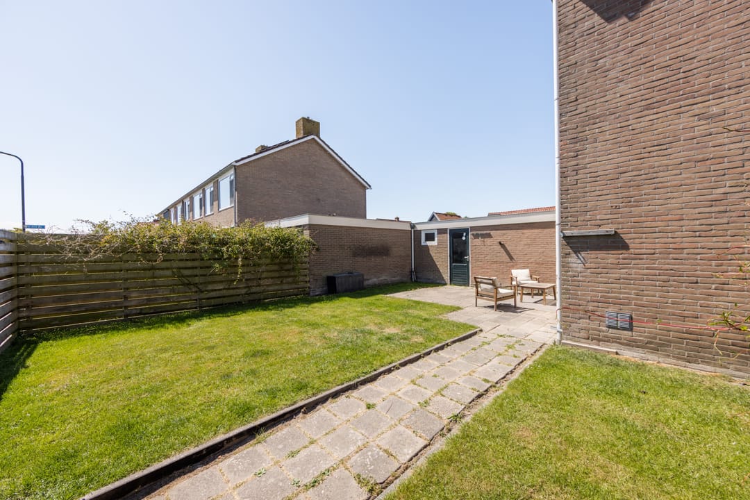 Foto 11 van Menno Simonsstraat 16