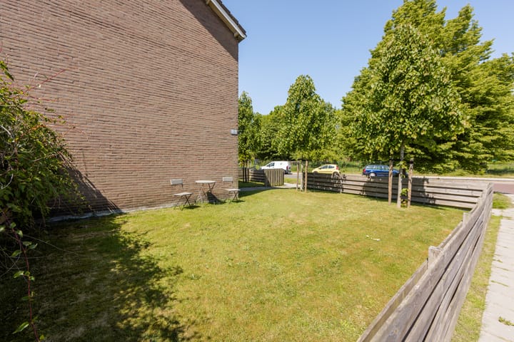 Foto 12 van Menno Simonsstraat 16