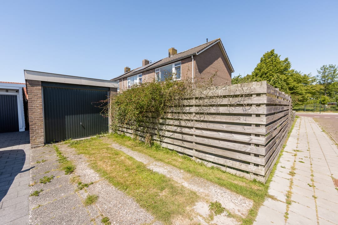 Foto 13 van Menno Simonsstraat 16