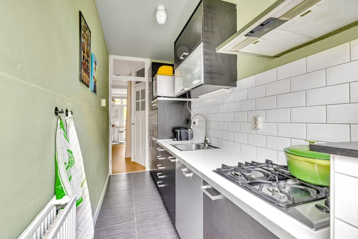 Photo 17 of Marconistraat 7-A