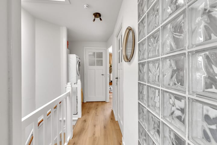 Photo 20 of Marconistraat 7-A