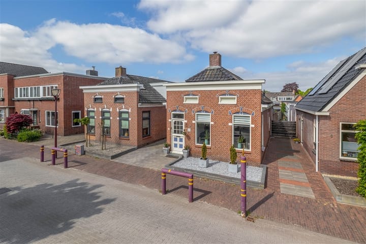 Foto 38 van Middenweg 8