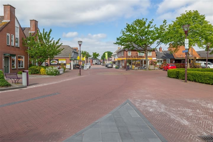 Foto 41 van Middenweg 8