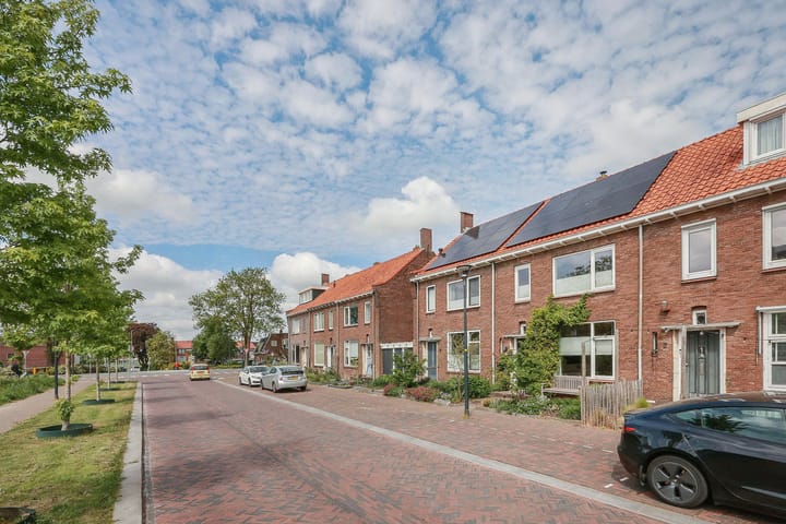 Foto 39 van Prinses Irenelaan 4