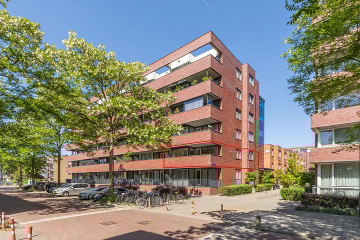 Foto 2 van Johan Hofmanstraat 199