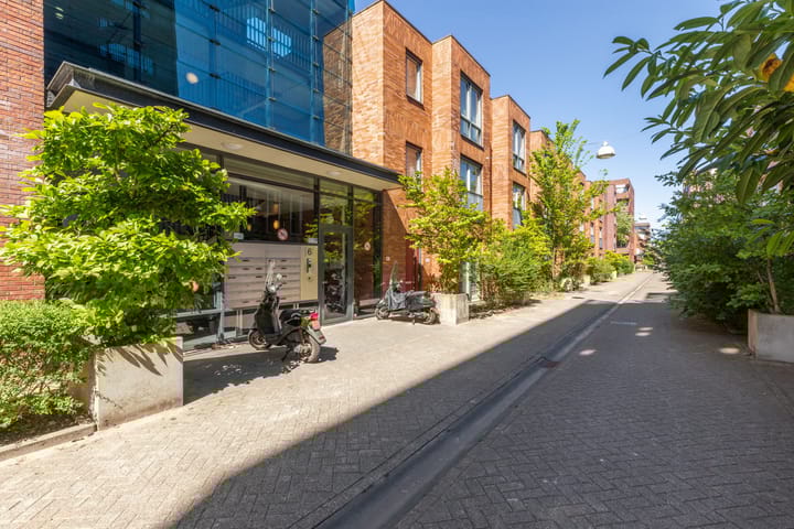 Foto 36 van Johan Hofmanstraat 199