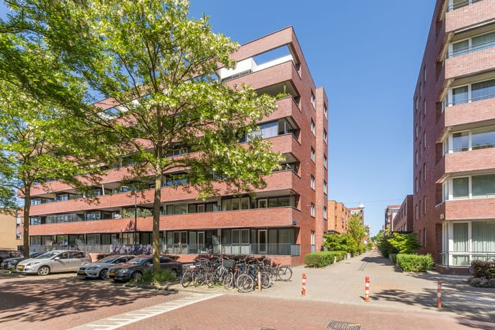 Foto 39 van Johan Hofmanstraat 199