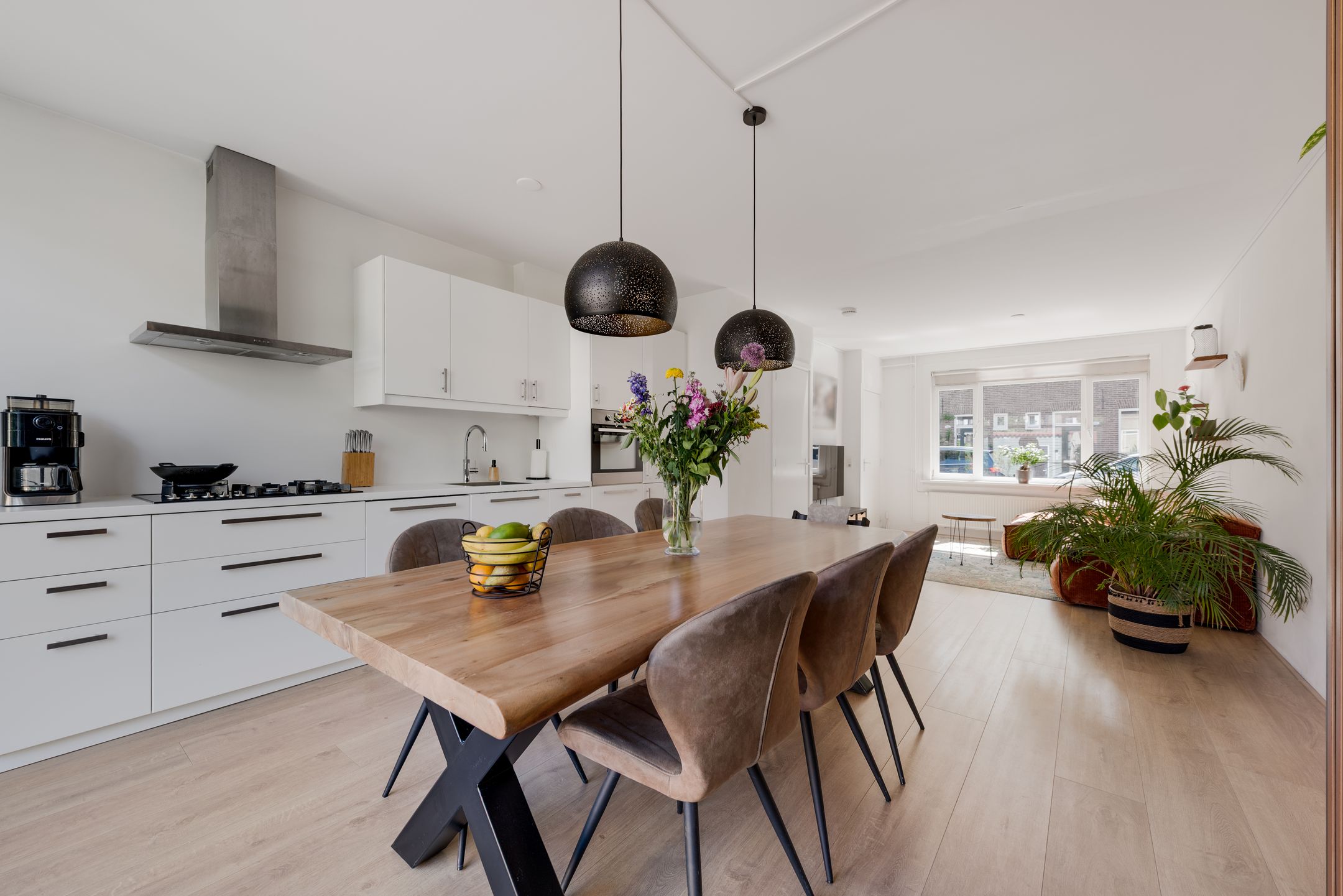 Photo 9 of Laurierstraat 33