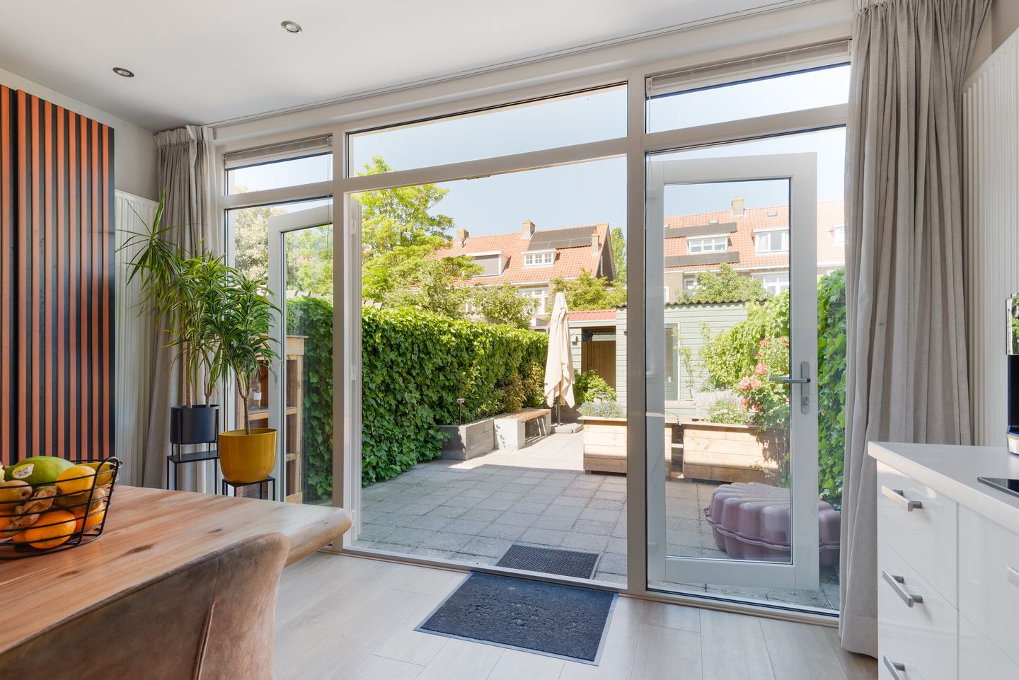 Photo 10 of Laurierstraat 33