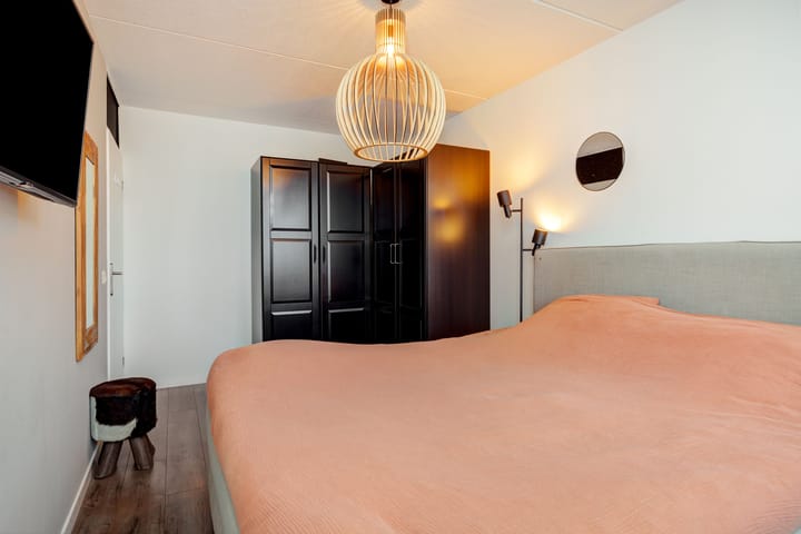 Photo 18 of Wilhelminastraat 273