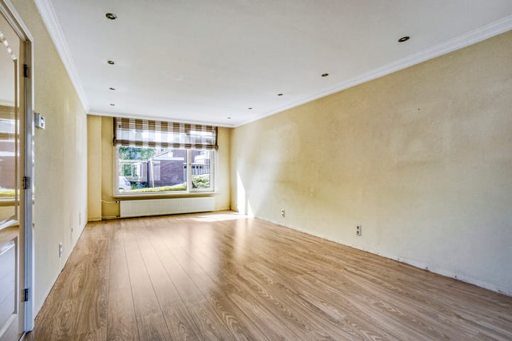 Photo 3 of Wogmeerstraat 12