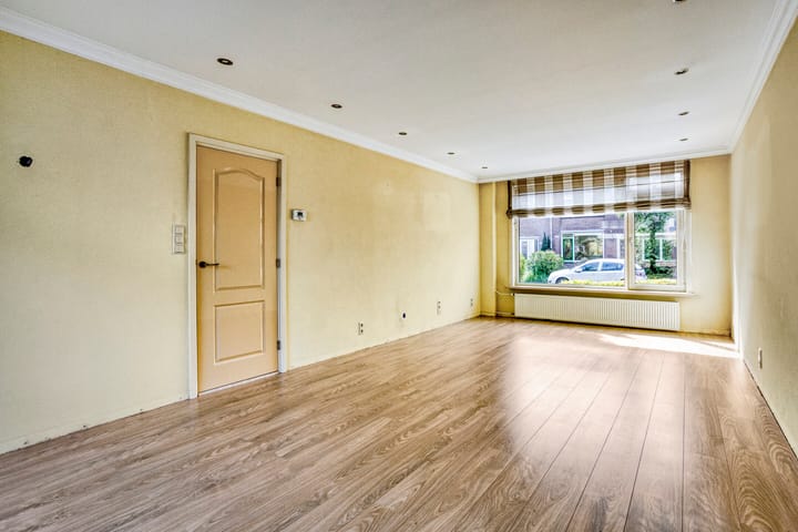 Photo 4 of Wogmeerstraat 12