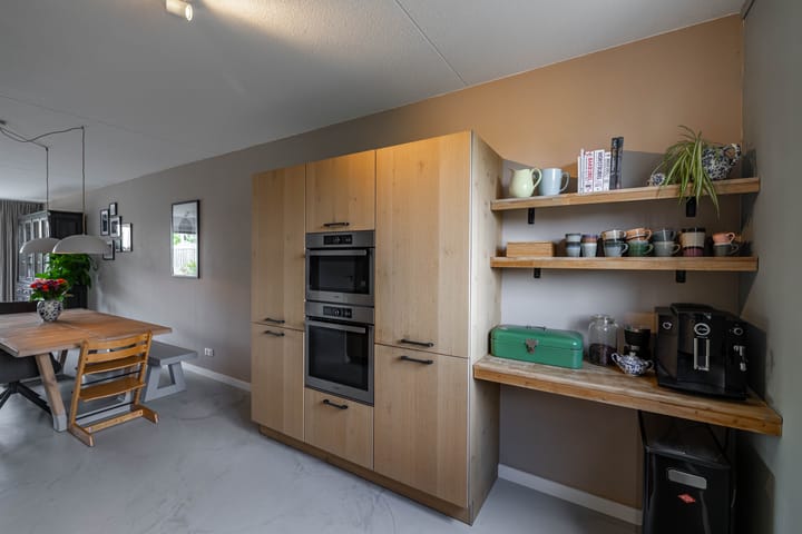 Photo 21 of Meeroeverslaan 186