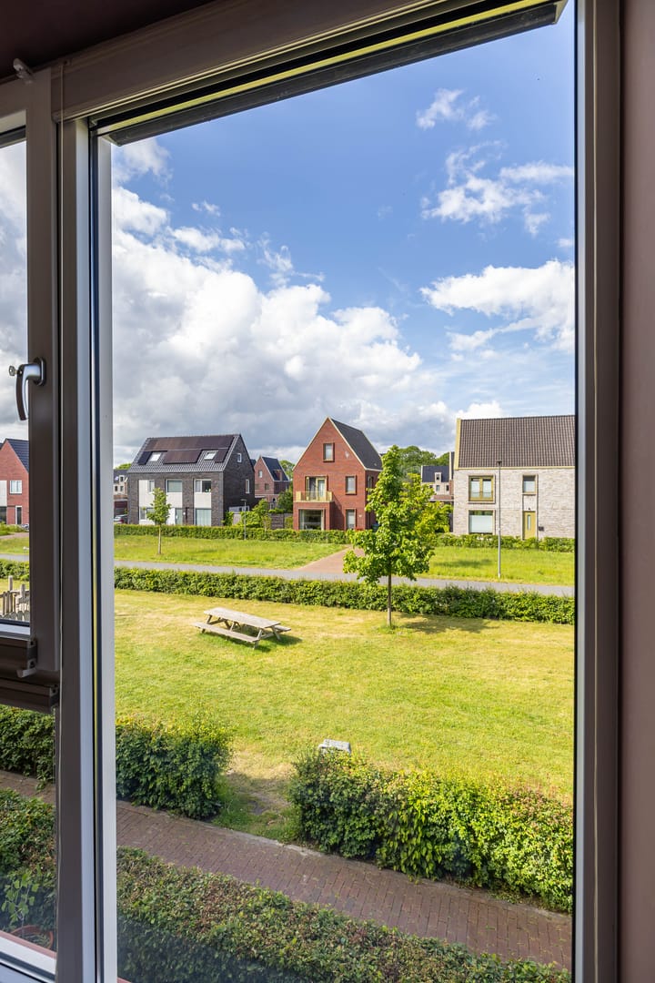 Photo 31 of Meeroeverslaan 186