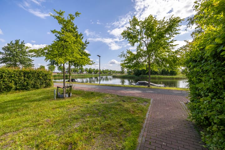 Photo 52 of Meeroeverslaan 186