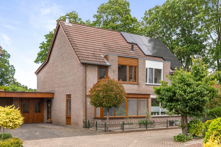 Foto 1 van Offenbachstraat 9