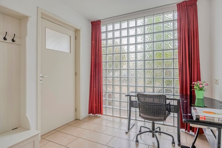 Foto 12 van Schout van Herenthalsplein 23