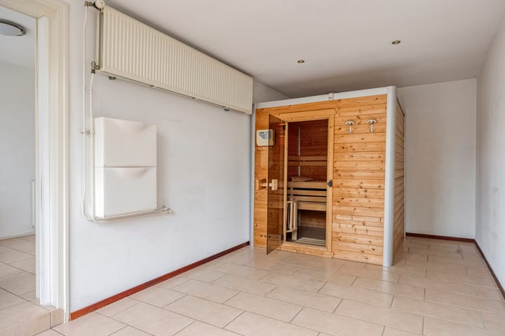 Foto 13 van Schout van Herenthalsplein 23