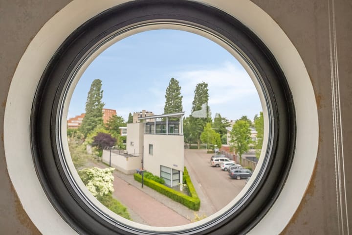 Foto 30 van Schout van Herenthalsplein 23