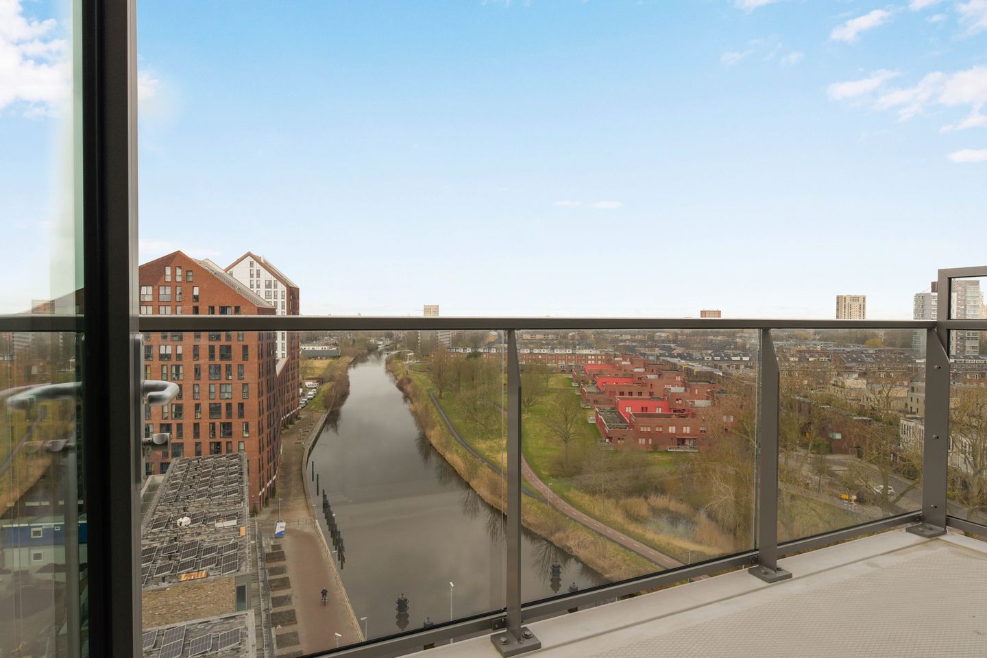 Foto 5 van Friesestraatweg 141-33