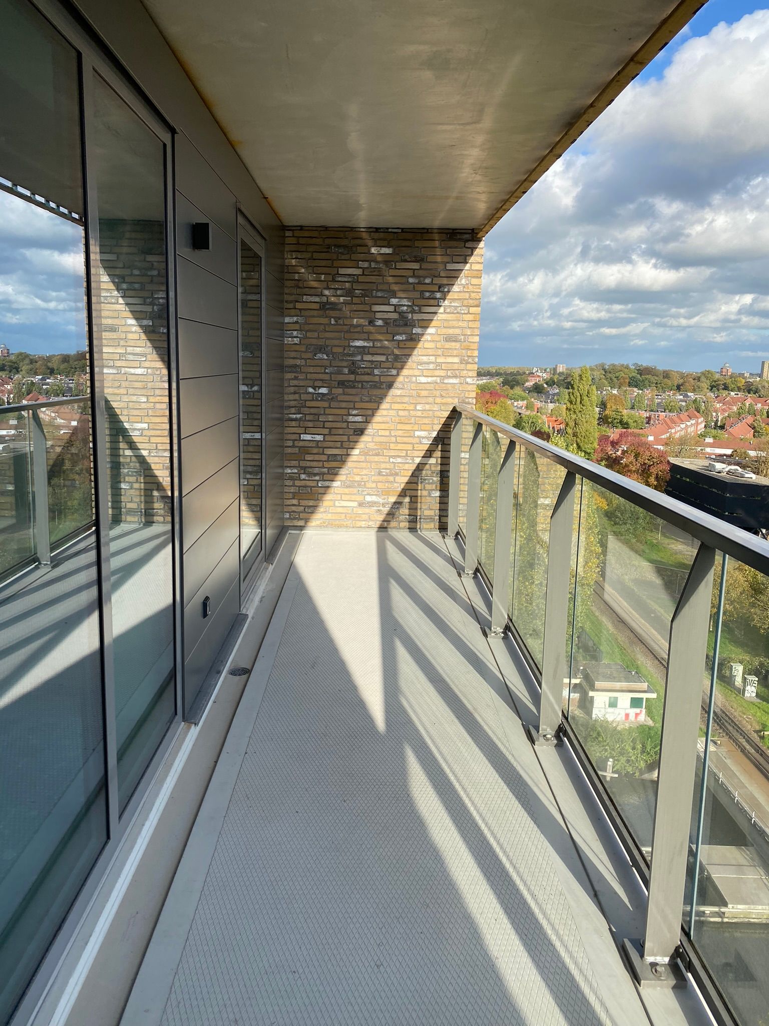 Foto 6 van Friesestraatweg 141-33