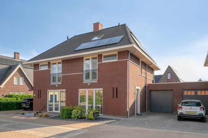 Foto 1 van Smoutstraat 18