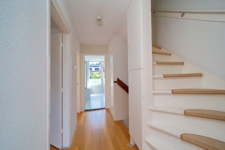 Foto 12 van Dokter van der Knaaplaan 9