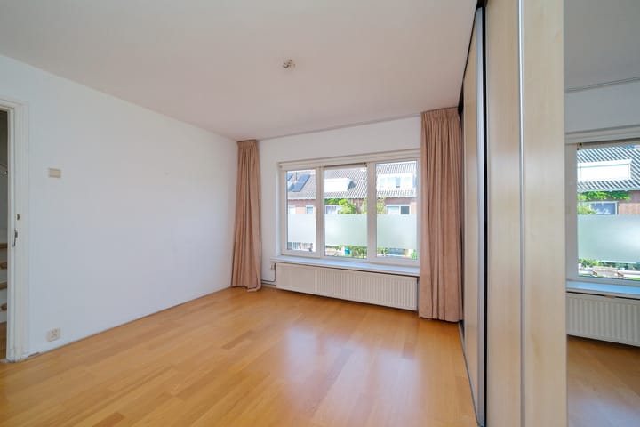 Foto 14 van Dokter van der Knaaplaan 9