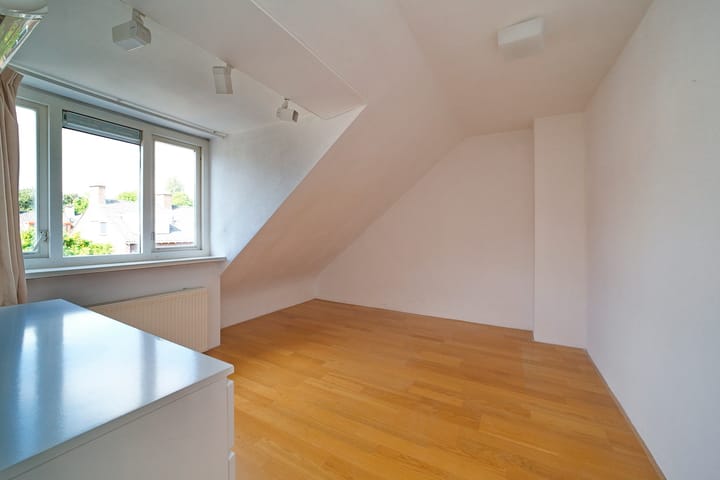 Foto 25 van Dokter van der Knaaplaan 9