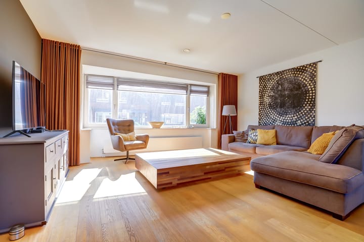 Photo 13 of Sint Paulushof 21