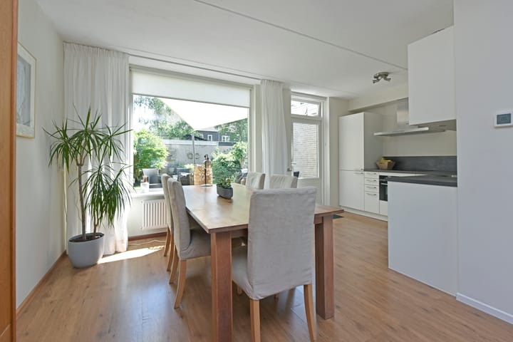 Foto 5 van Jacob van den Damstraat 25