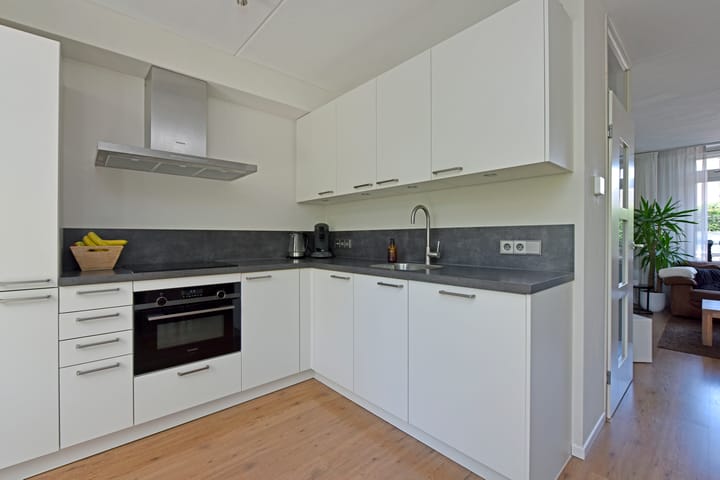 Foto 6 van Jacob van den Damstraat 25