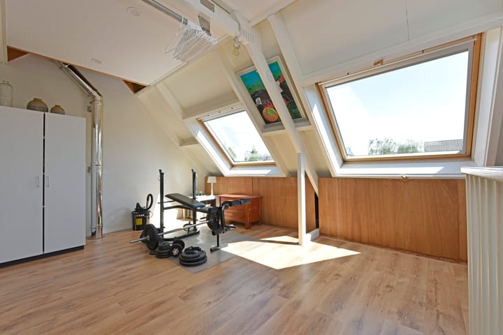 Foto 19 van Jacob van den Damstraat 25