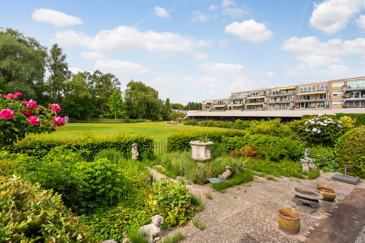 Photo 18 of Aleyda van Raephorstlaan 61