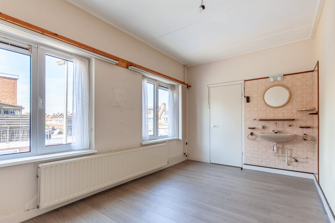 Photo 13 of Pijnboomstraat 1-BS