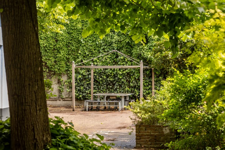 Foto 30 van Essenstraat 9-A