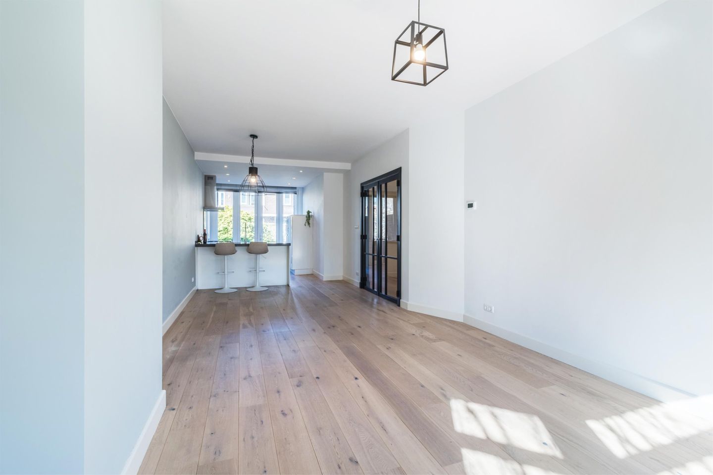 Photo 10 of Van Lansbergestraat 156