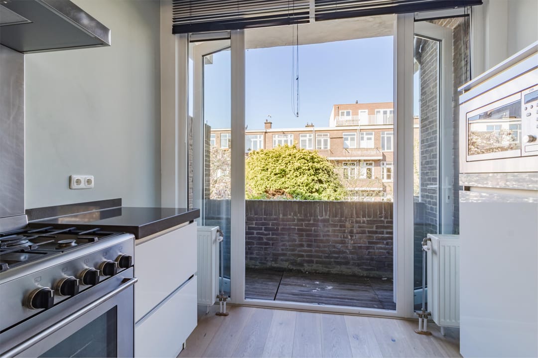 Photo 13 of Van Lansbergestraat 156