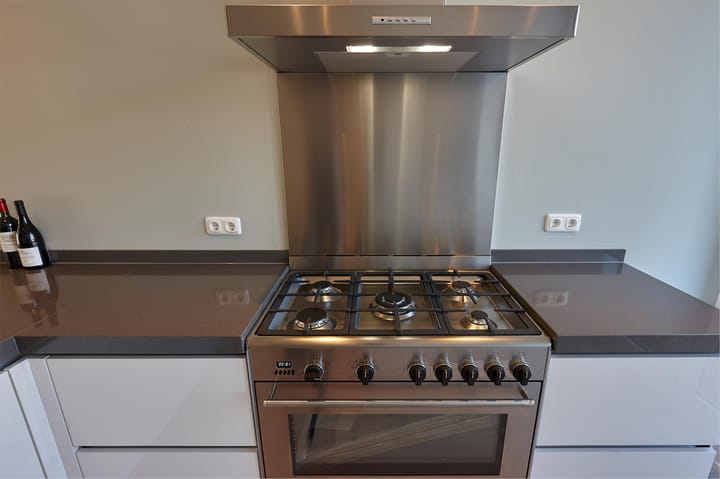 Foto 16 van Van Lansbergestraat 156