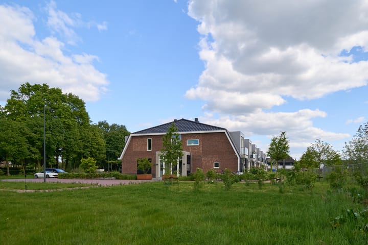 Foto 27 van Goudkamp 100