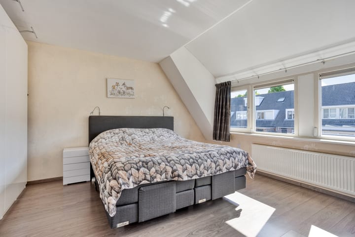 Foto 12 van Suze Robertsonstraat 70