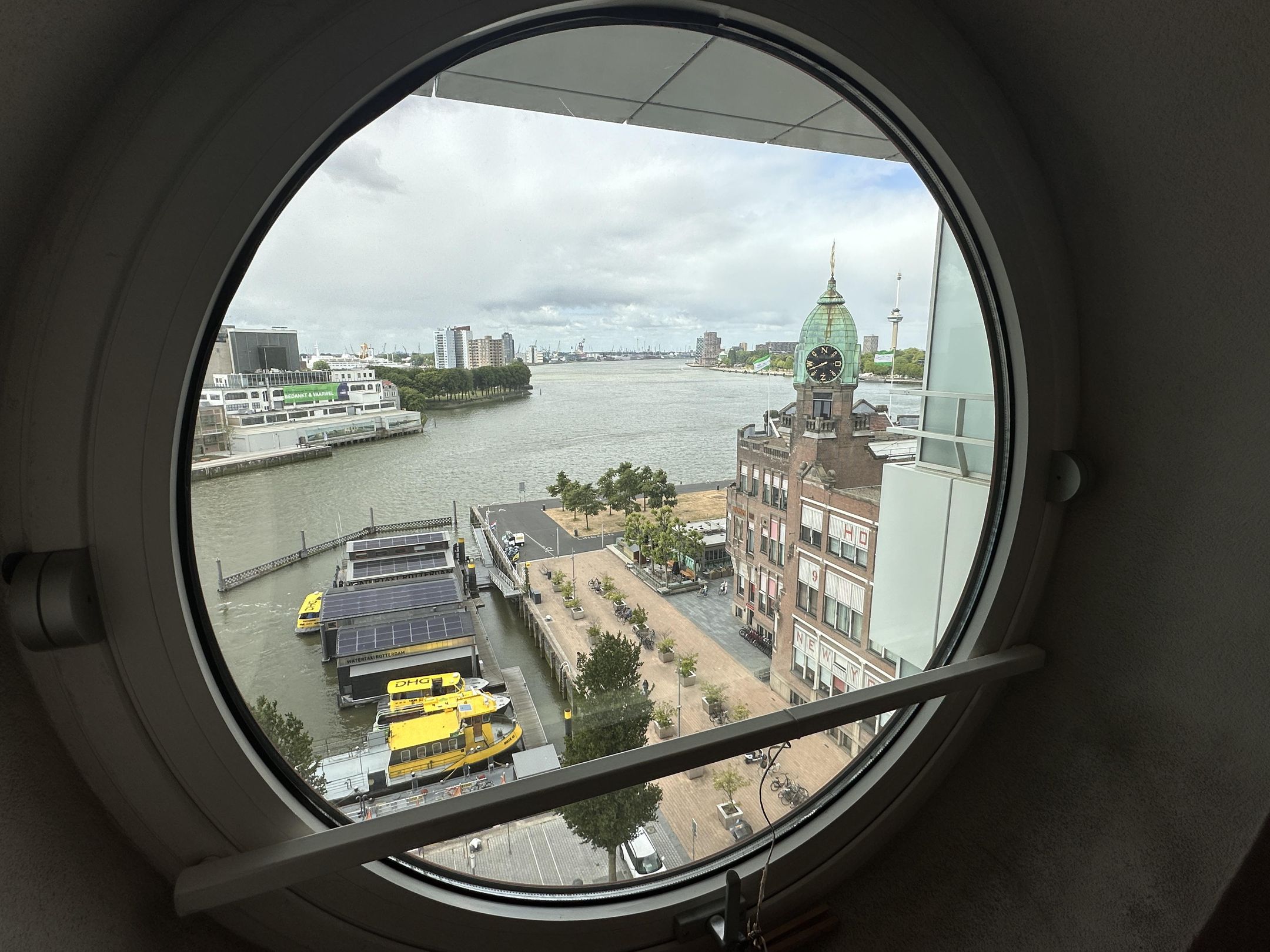 Foto 24 van Landverhuizersplein 23