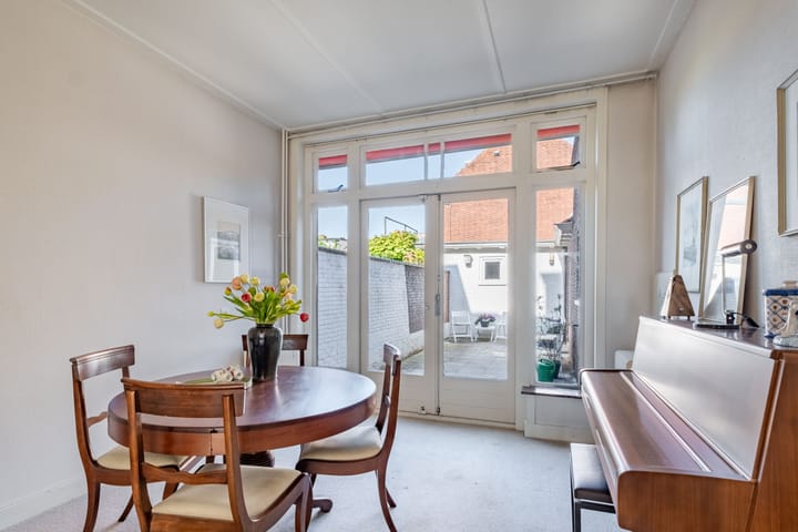 Foto 32 van Helmersstraat 1