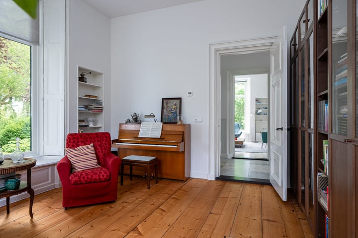 Photo 21 of Tsjerkeleane 1