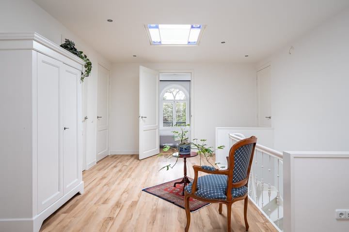 Photo 24 of Tsjerkeleane 1