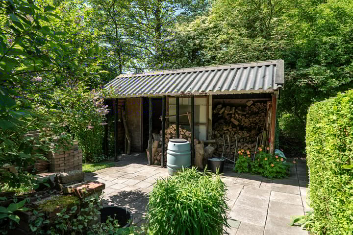 Photo 48 of Tsjerkeleane 1